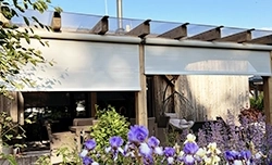 con cavetti laterali